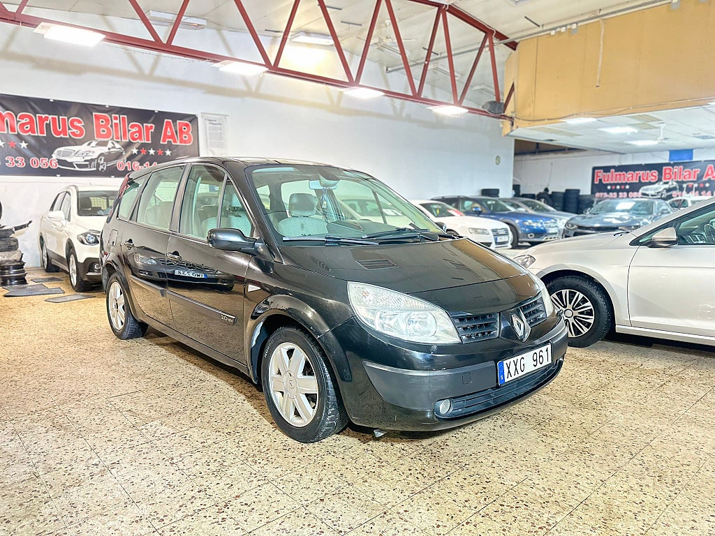 Renault Grand Scénic 2.0 Ny Servad & Beskitigad dragkrok 