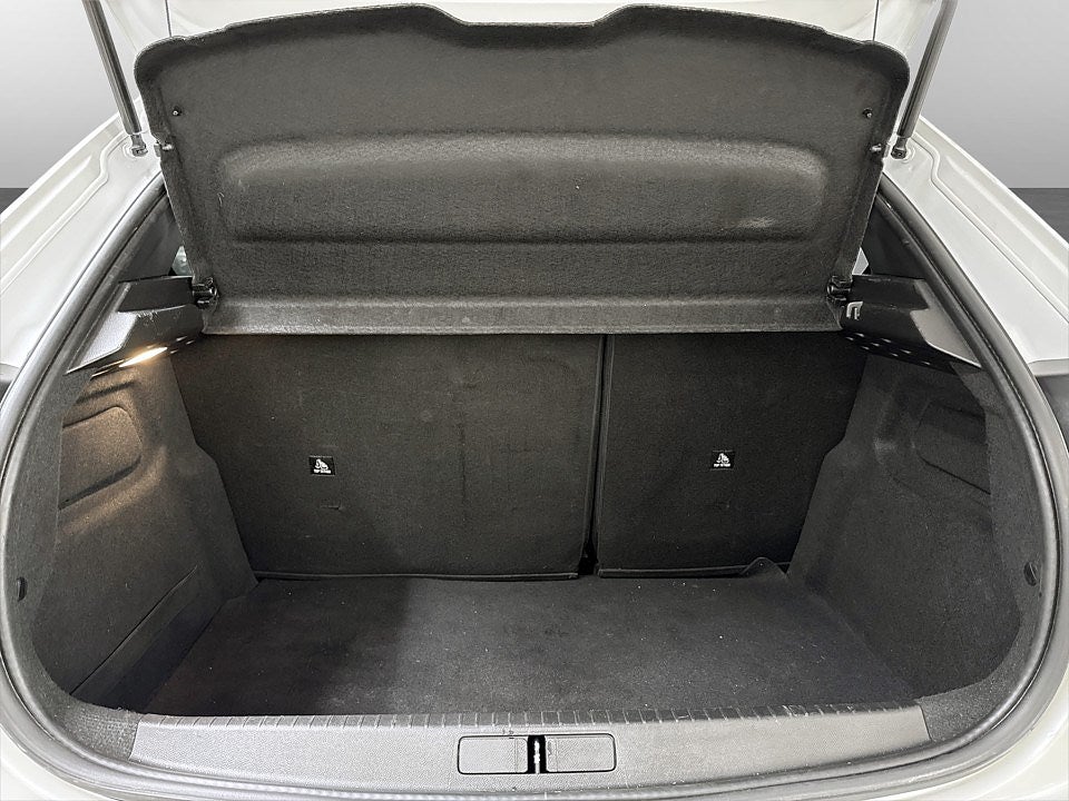 Bild på Peugeot E-208 Allure 50kWh 136hk Aut - BACKKAMERA