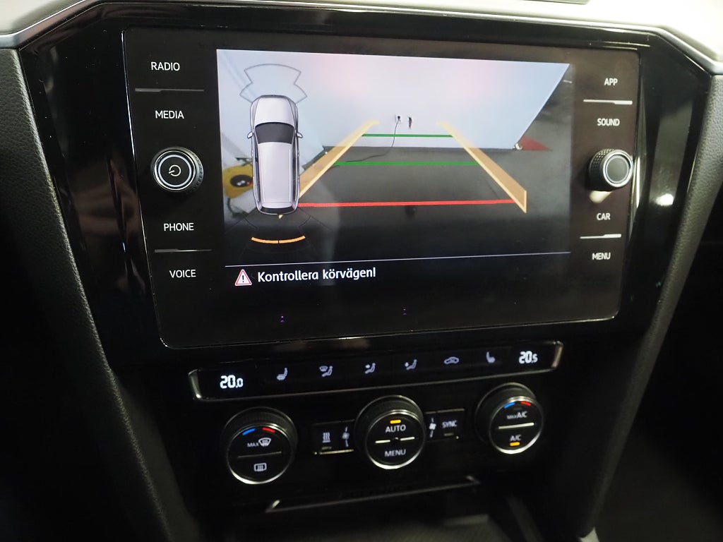 Volkswagen Passat Alltrack TDI 190hk 4M Executive | D-värm | Drag | Cockpit 2018