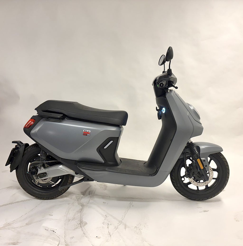 NIU MQi GT EVO  Standard Range 100 km/h - Begagnad