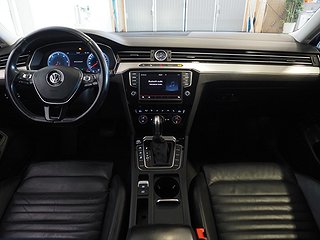 Kombi Volkswagen Passat 15 av 24