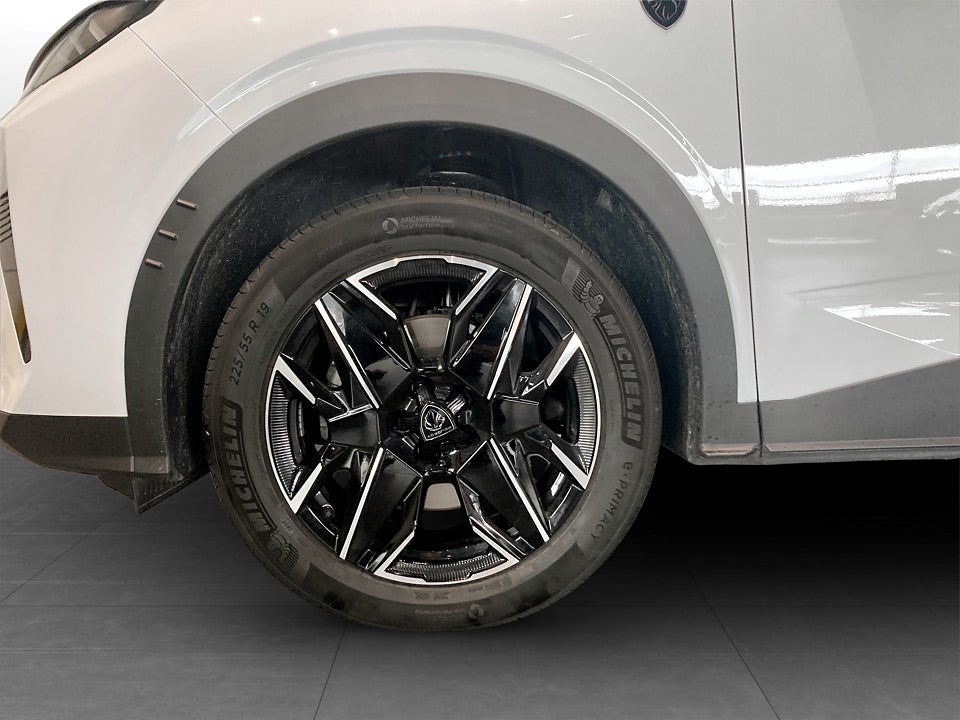Bild på Peugeot 5008 GT Hybrid 145hk Aut KAMPANJ BRÄNSLE INGÅR