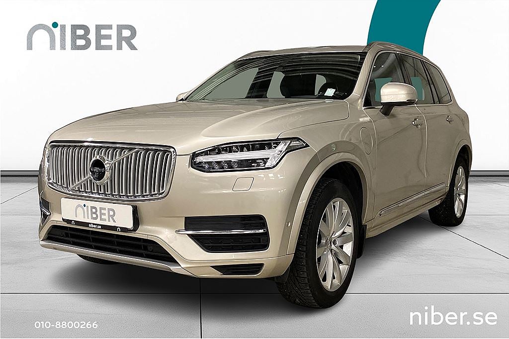 Volvo XC90 T8 AWD T-E Fr. 2,95% Insc, 7-sits 407hk Pano VOC 360°, 2 BRUKARE