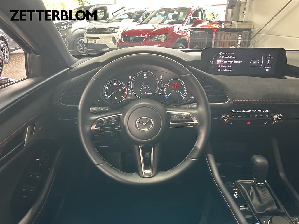 Halvkombi Mazda 3 11 av 15