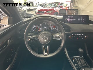 Halvkombi Mazda 3 11 av 15