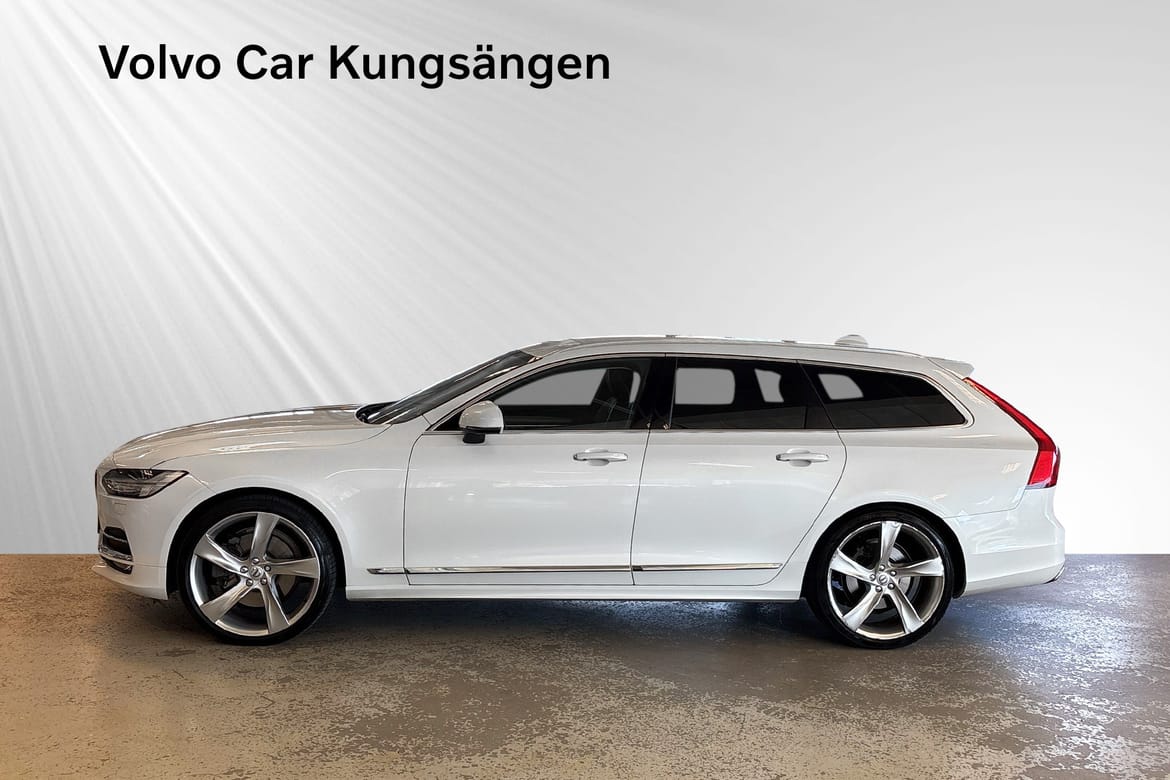 Volvo V90 D5 AWD Inscription Värdecheck 2020, bild 3/49