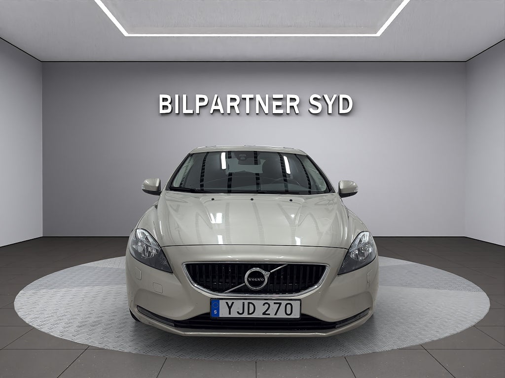 Volvo V40 T2 Geartronic Kinetic S+V Hjul