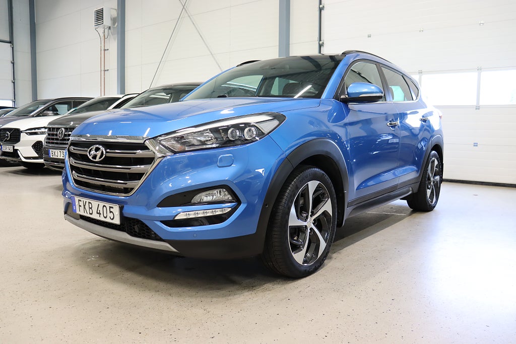 Hyundai Tucson 1.6 T-GDI AWD Pano B-Kam Drag M-Värm Läder 177hk