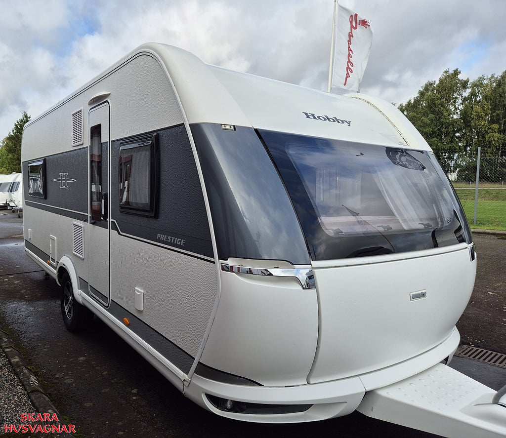 Hobby 560 LU PRESTIGE 