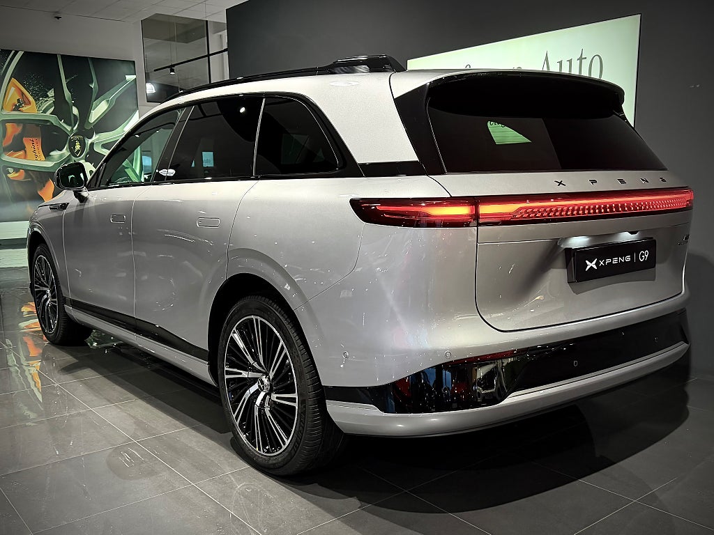 XPENG G9 AWD Performance Nya modellen 0% ränta Billån - bild 5