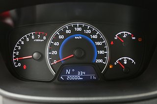 Halvkombi Hyundai i10 18 av 20