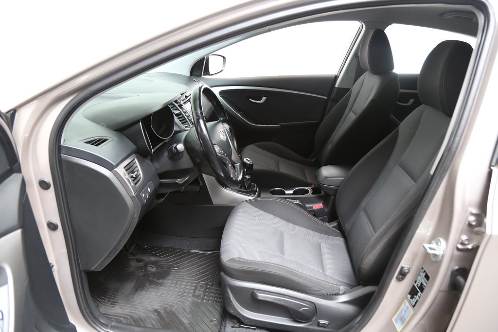 Hyundai i30 1,6 GDI 135hk Comfort 5-dörrar 2016