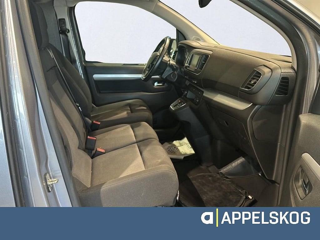 Peugeot e-Expert PRO+ L3 75 kWh |RÄNTA 3,99%|V-HJUL INGÅR| thumbnail