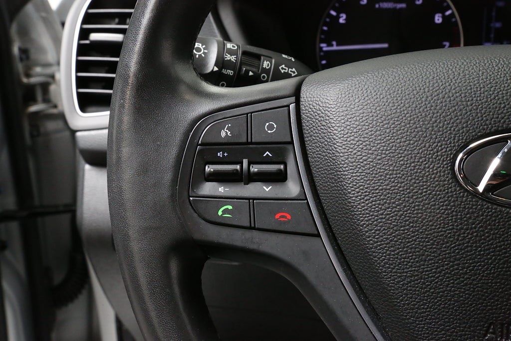 Hyundai i20 1,4 100hk Premium Automat P-sensor Bluetooth 2016