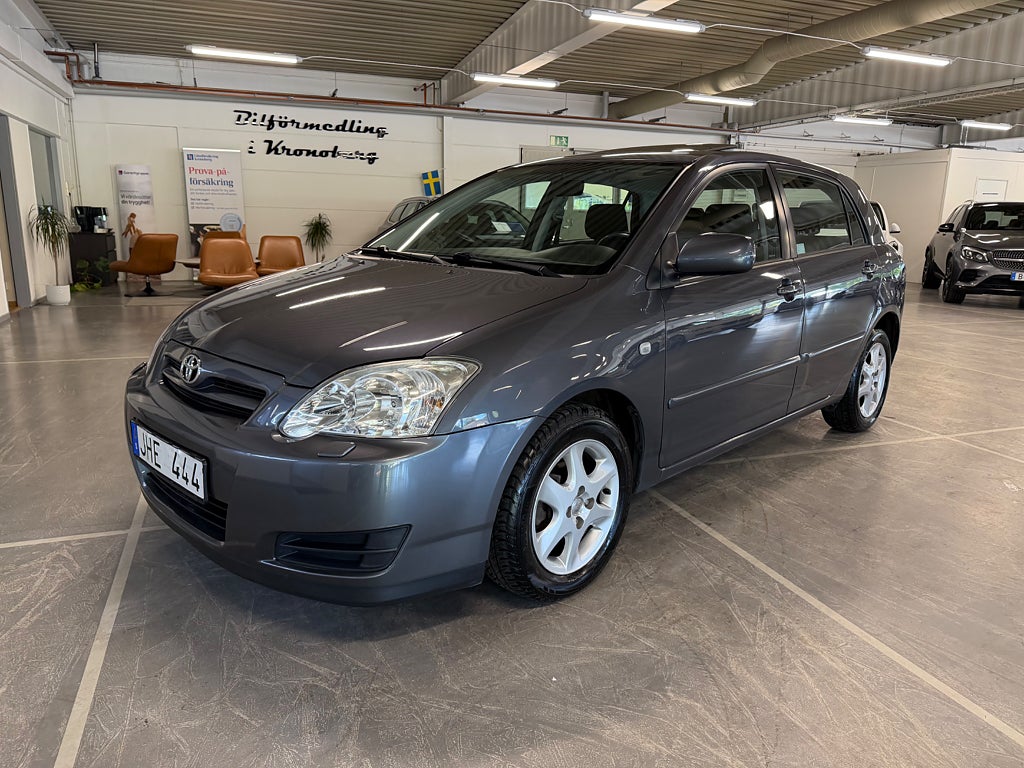 Toyota Corolla 5-dörrars 1.6 VVT-i Nybesiktigad Taklucka