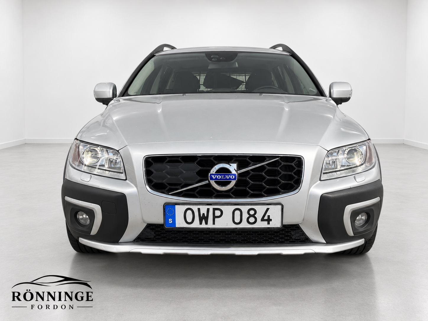 Volvo XC70 D4 Momentum Classic 2016, kuva 2/10