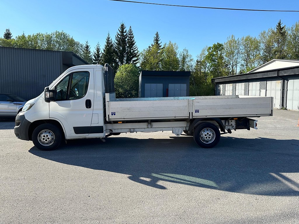 Peugeot Boxer Lång 4.1m Flak 2.2HDi 150hk 1ÄGARE Last1.3ton+