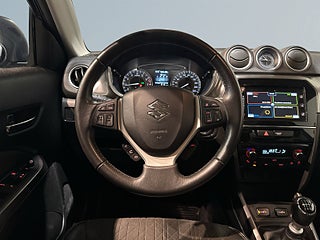 Suzuki Vitara 1.4 AllGrip Inclusive Panorama Drag Kamera Mvärm SoV – bild 9