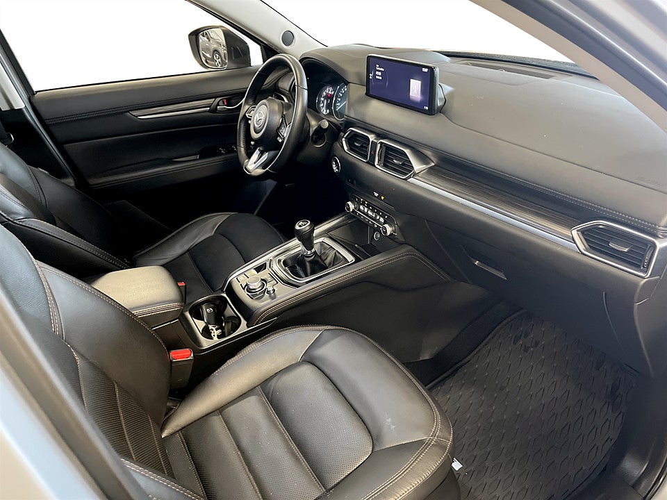 Bild på Mazda CX-5 Cosmo 2.0 SKYACTIV-G 165hk B-KAMERA NAVI