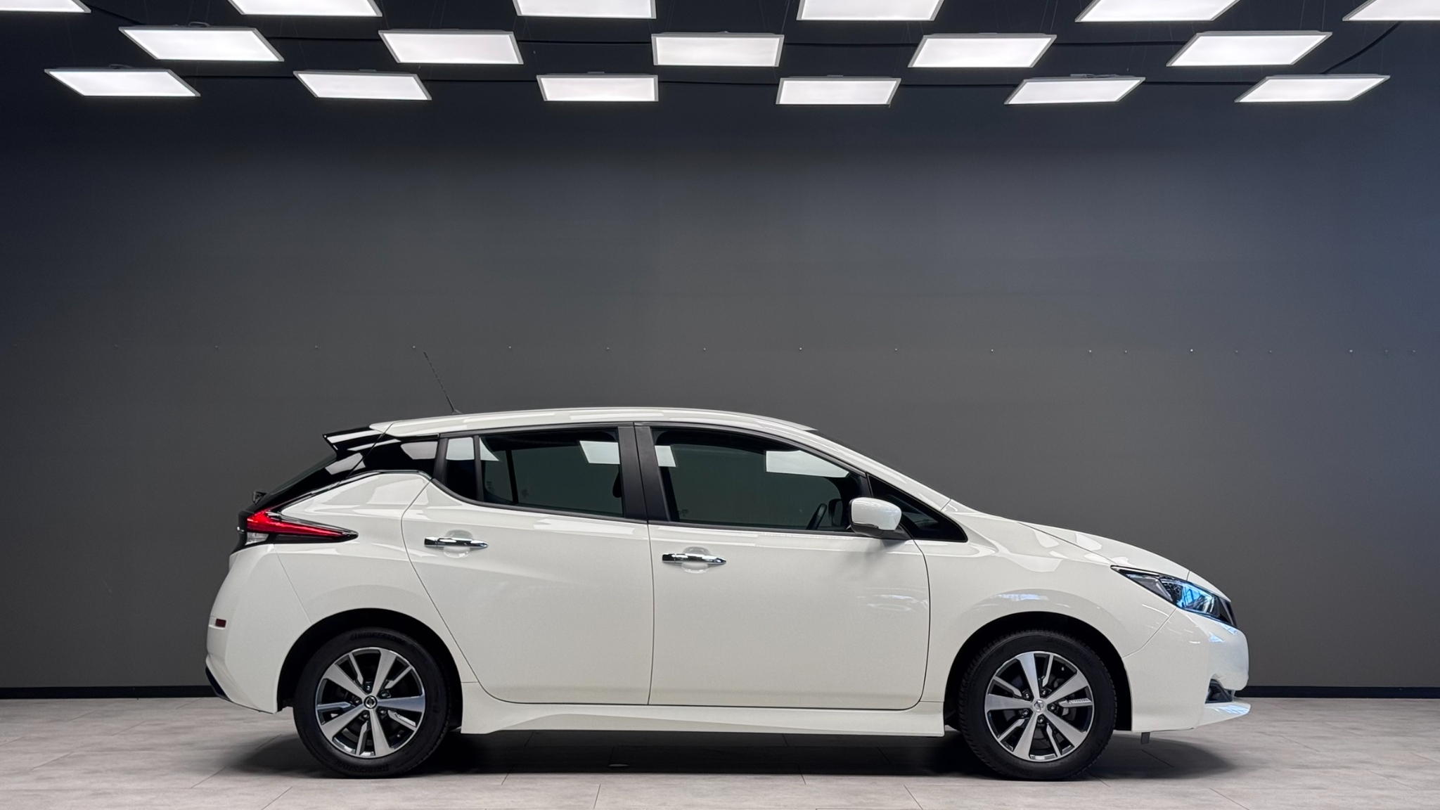 Nissan Leaf 40 kwh 2022, bild 5/53