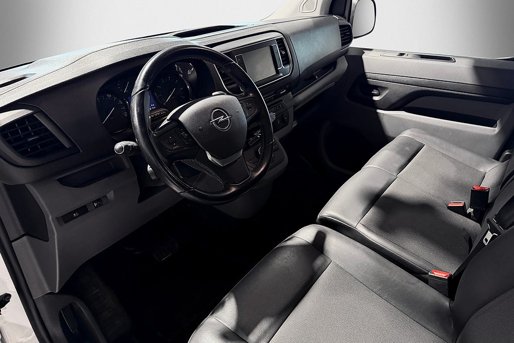 Opel Vivaro IP 2.0 | L3 | Värmare | Kamera | Moms | Automat 2021