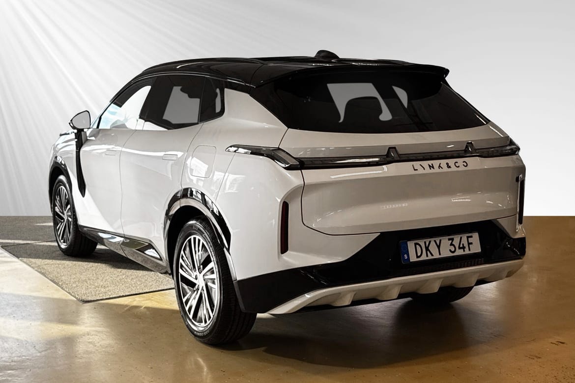 Lynk & Co 08 Core PHEV 2025, bild 3/10