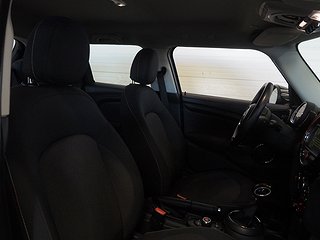Halvkombi MINI Cooper 17 av 20