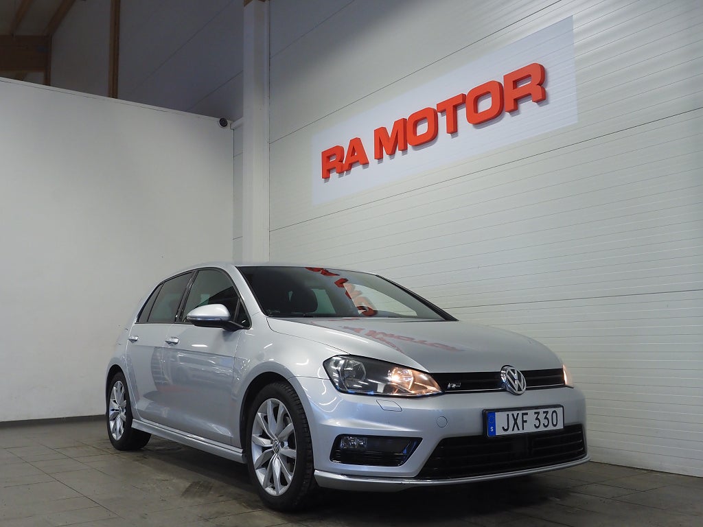 Volkswagen Golf 1.4 TSI 150hk GT R-Line Parkeringsvärmare ACC 2016
