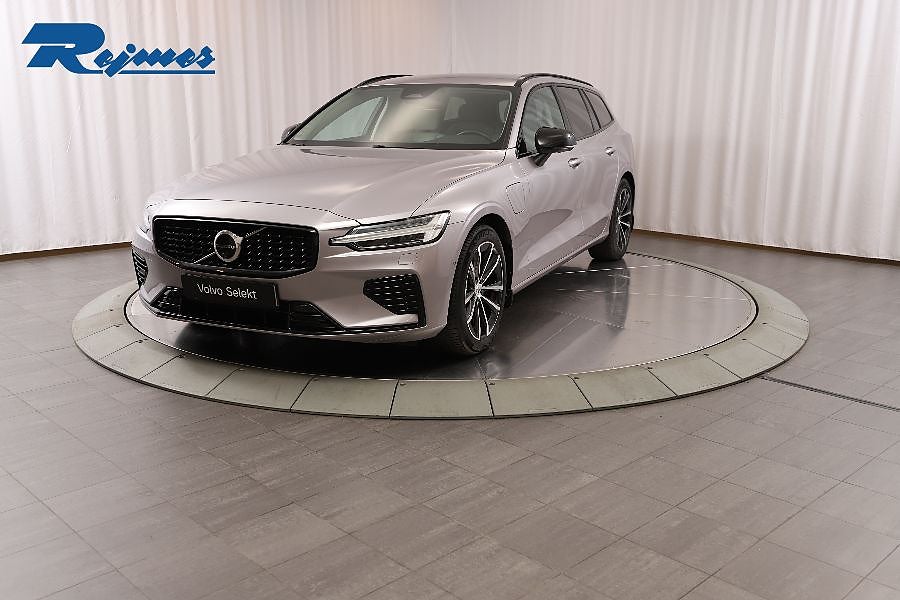 Volvo V60 T6 Plus Dark Nordic Edition