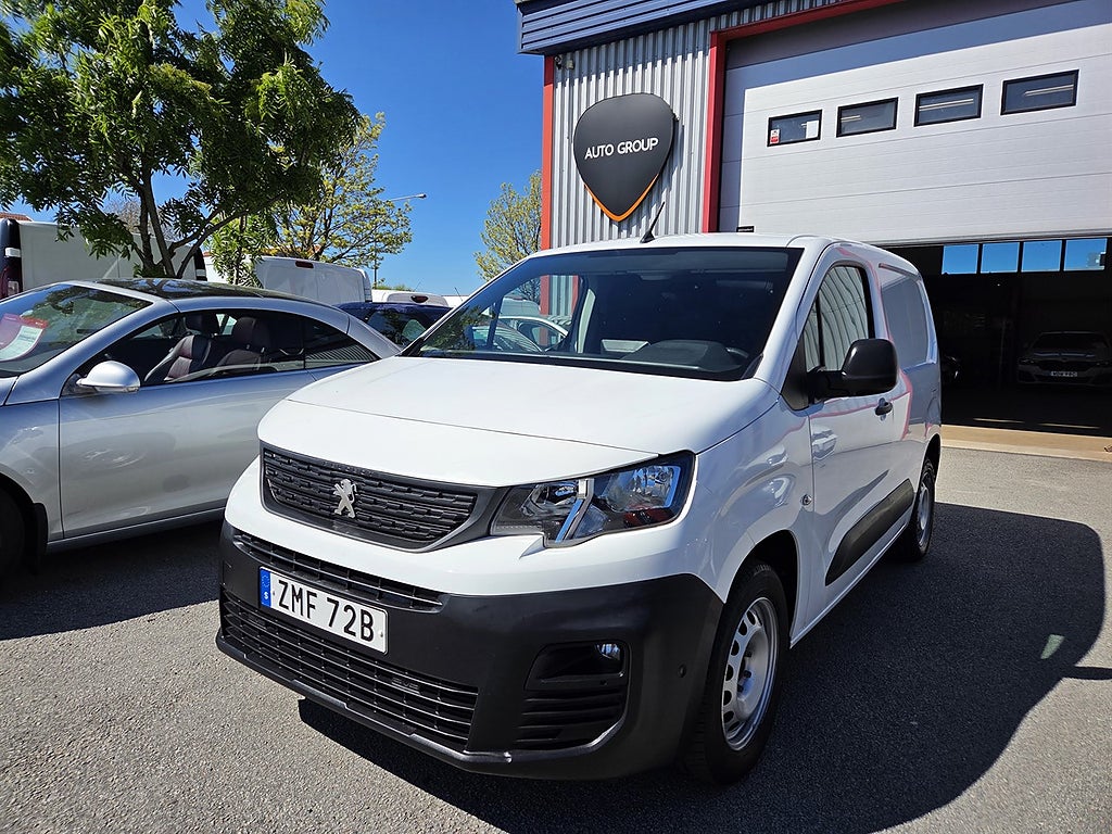 Peugeot Partner Utökad Last 1.5 BlueHDi 100 Manuell, 102hk 3 Sits Drag