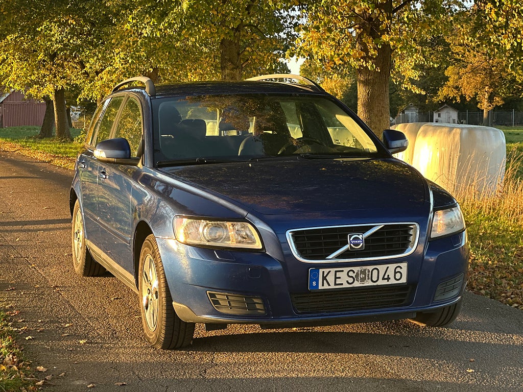 Volvo V50 1.6 D Svensksåld, Ny besiktigad u.a. Rostfri