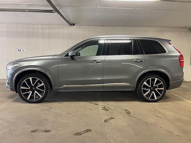 Volvo XC90 2019 - miniatyr 2