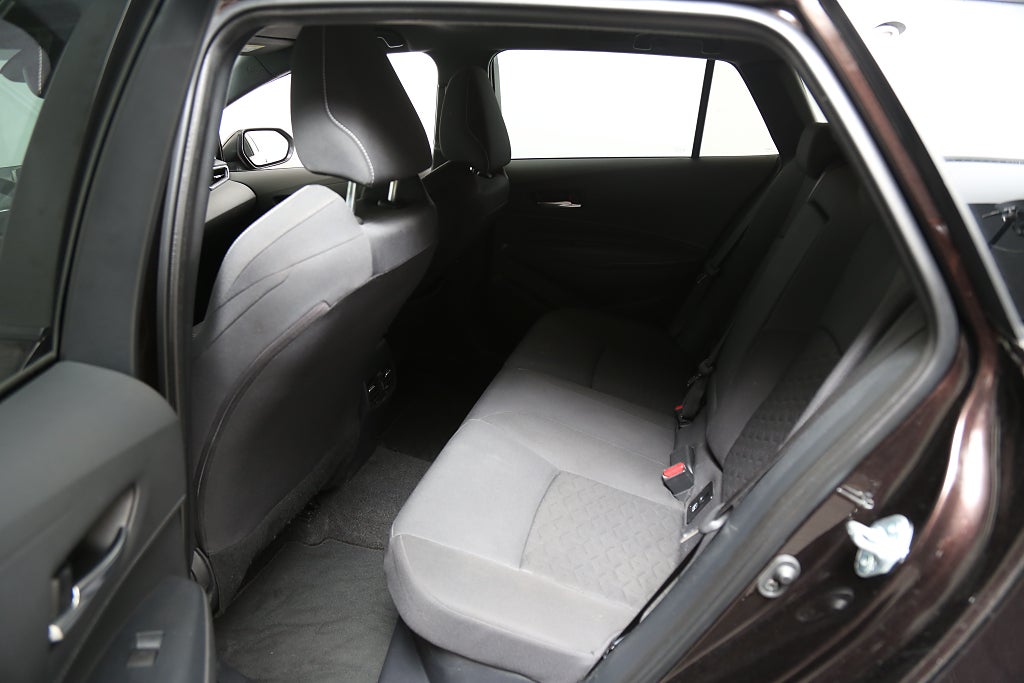 Suzuki Swace Hybrid 1,8 VVT-i E-CVT 122hk Inclusive Kombi 2021