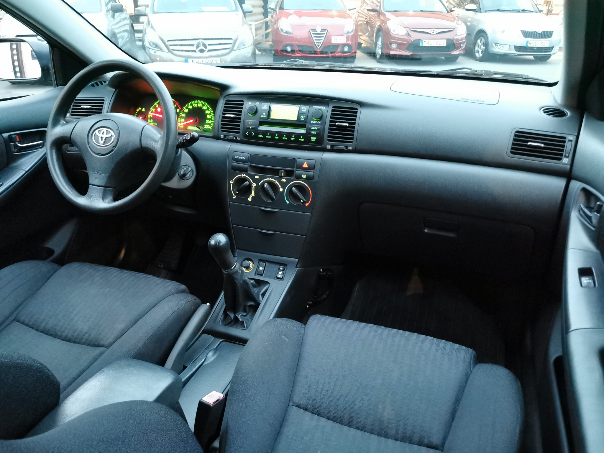 Toyota Corolla 2002, photo 7/40