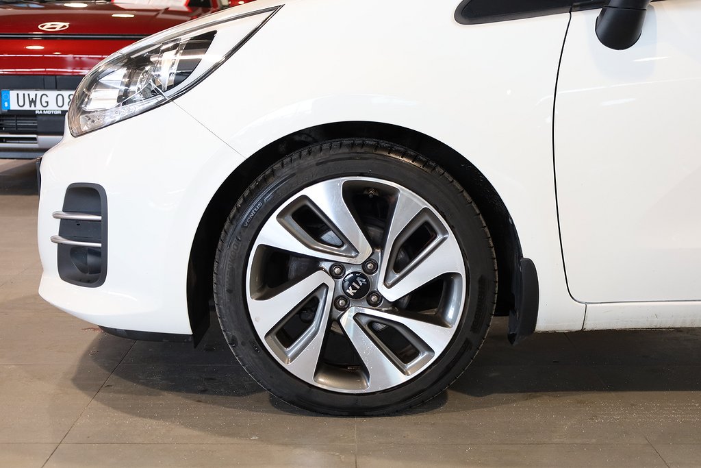 Kia Rio 1,2 84hk Special Edition Navi Backkamera Bluetooh 2016