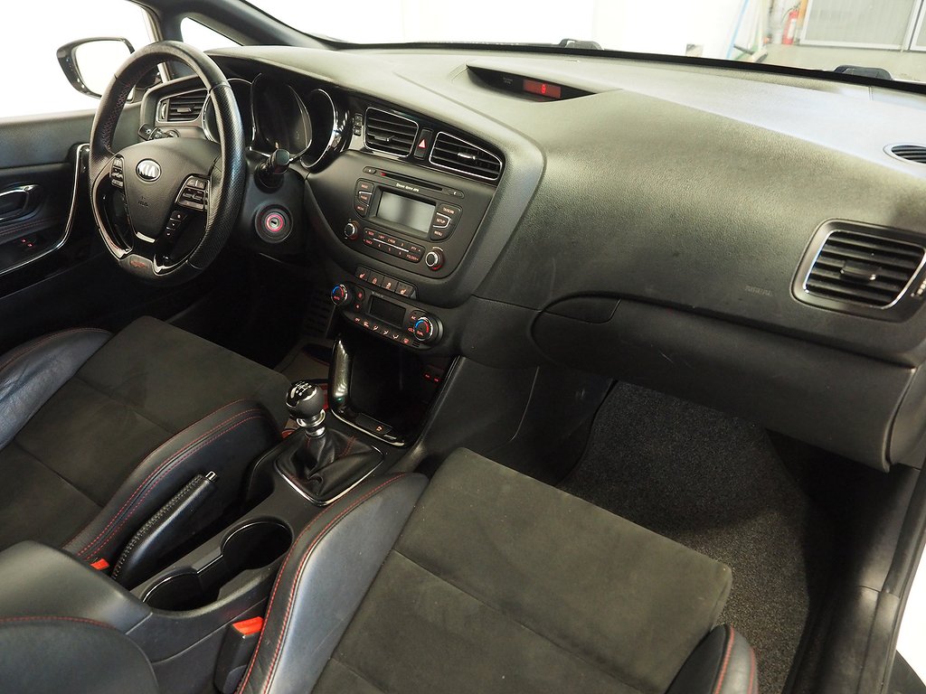 Kia Pro_Cee´d GT 204hk 1.6 GDI | Recaro | P-Sensorer 2015