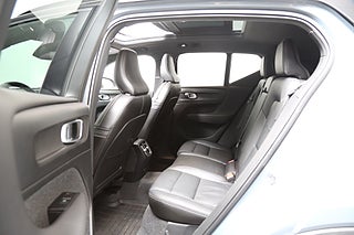 SUV Volvo XC40 28 av 34