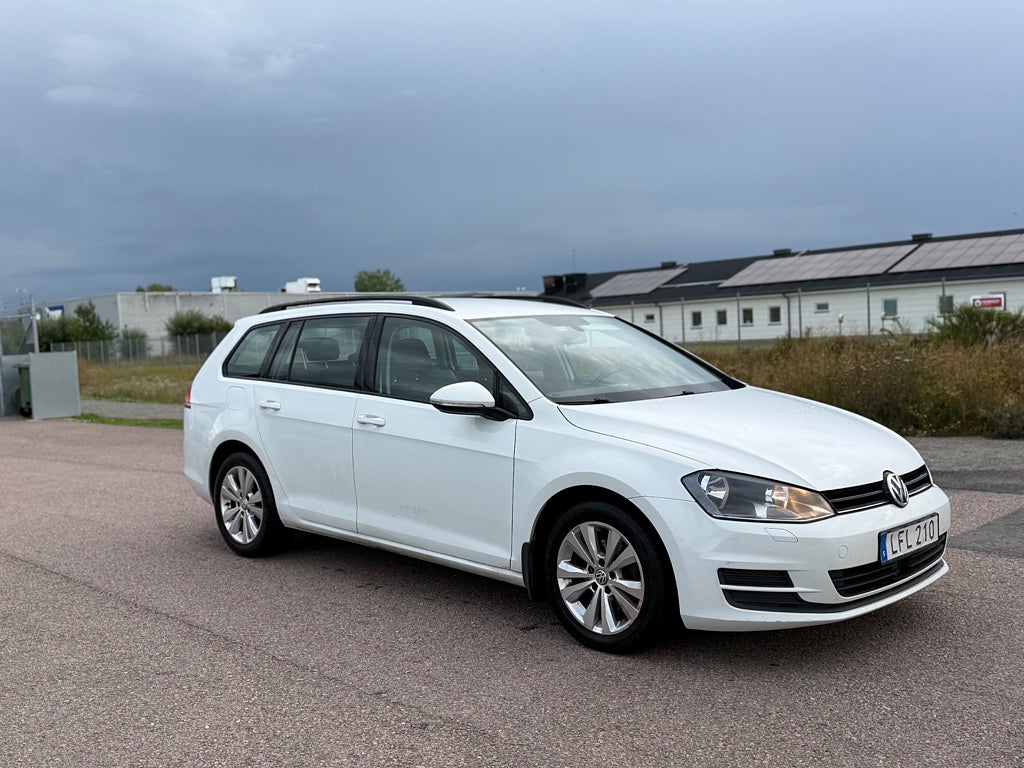 Volkswagen Golf I Golf 1.6 Diesel Automat Ny servad Års skatt 1103kr