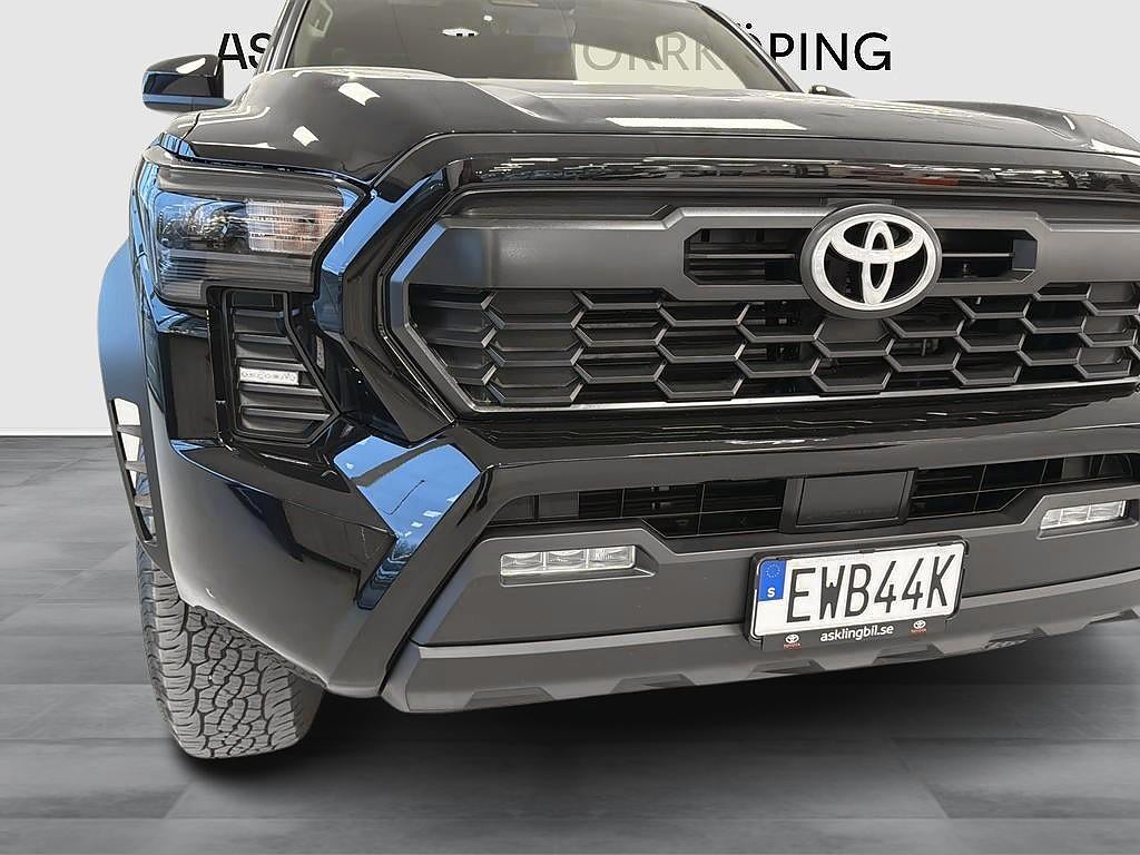 Toyota Tacoma 2025 - miniatyr 16