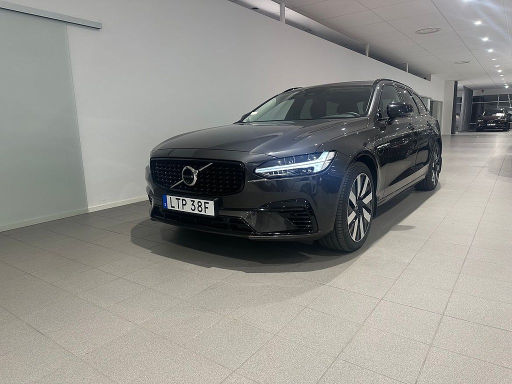 Volvo V90 T6 Plus Dark Nordic Edition, Drag