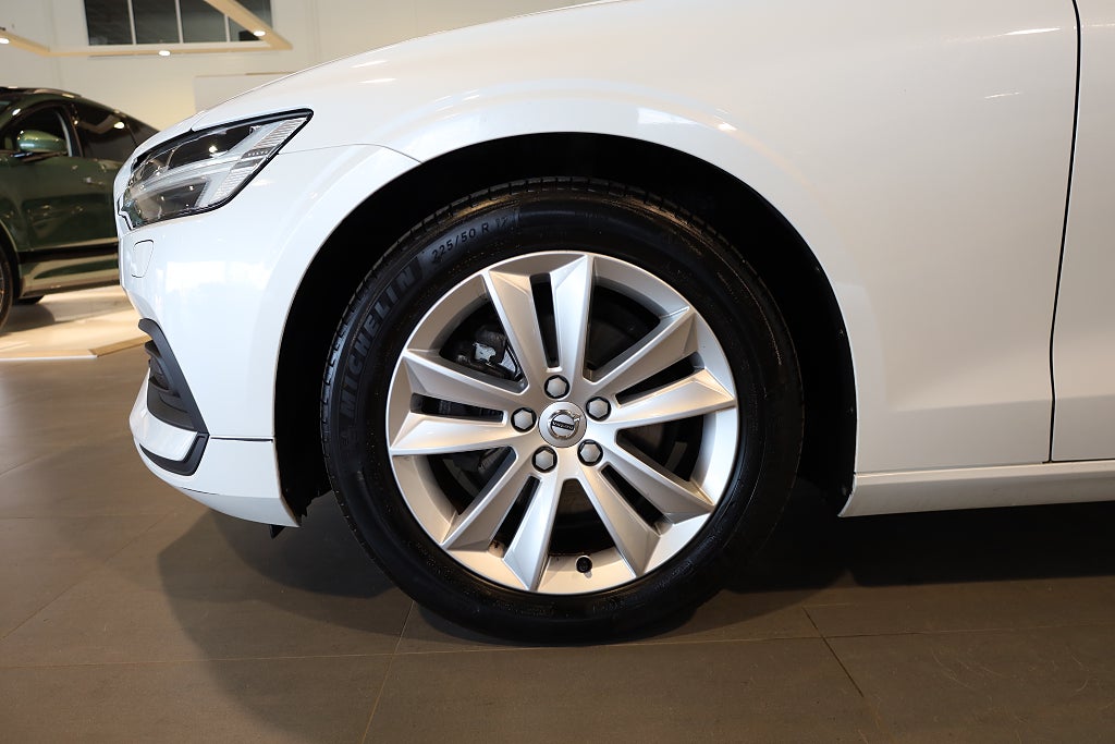 Volvo V60 D3 150HK Geartronic Momentum Advanced VOC PDC 2019