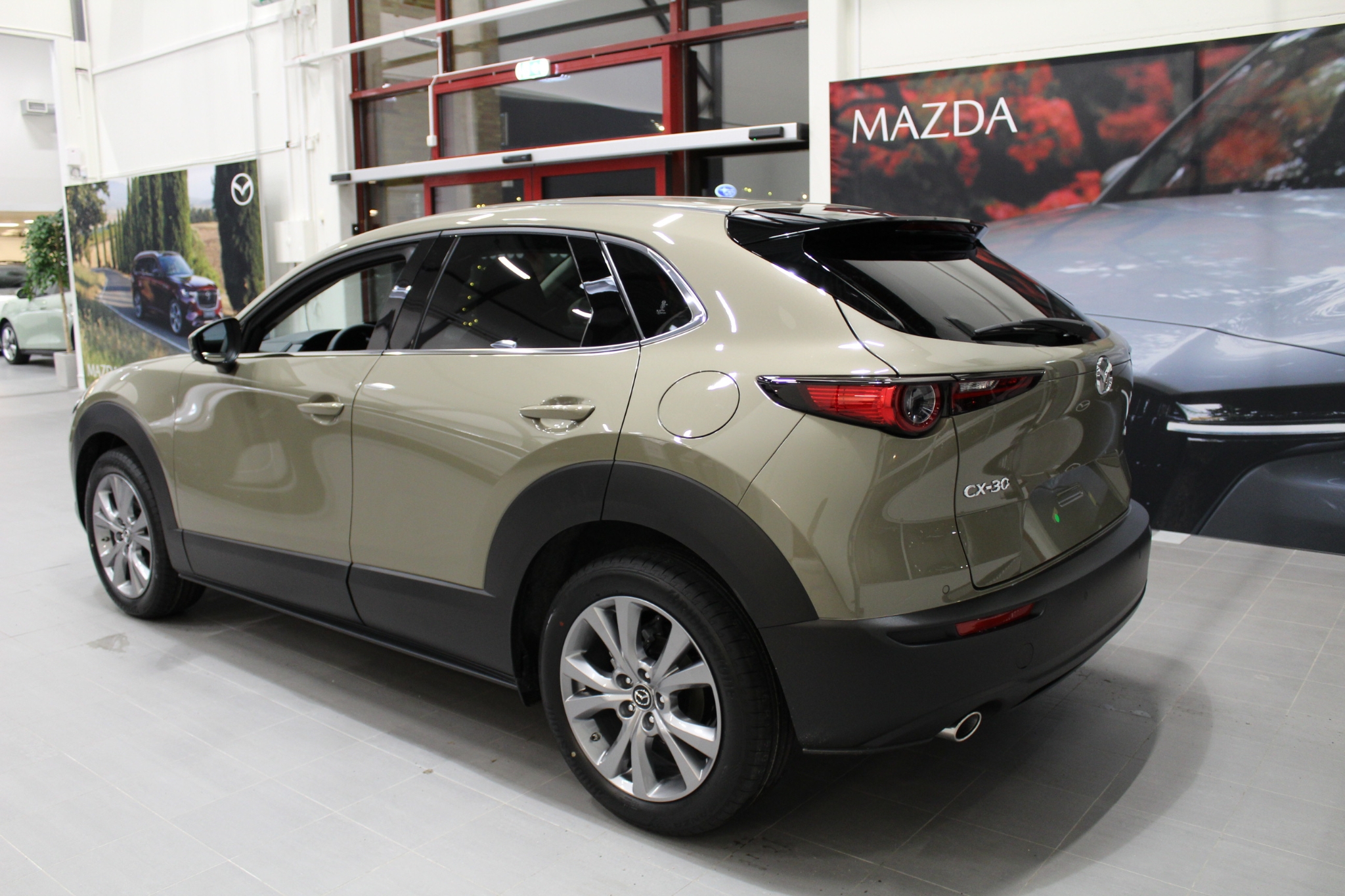 Mazda CX-30 2025, bild 2/10