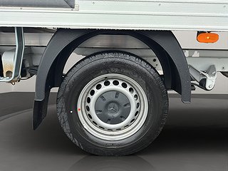 Transportbil - Skåp Mercedes-Benz Sprinter 16 av 17
