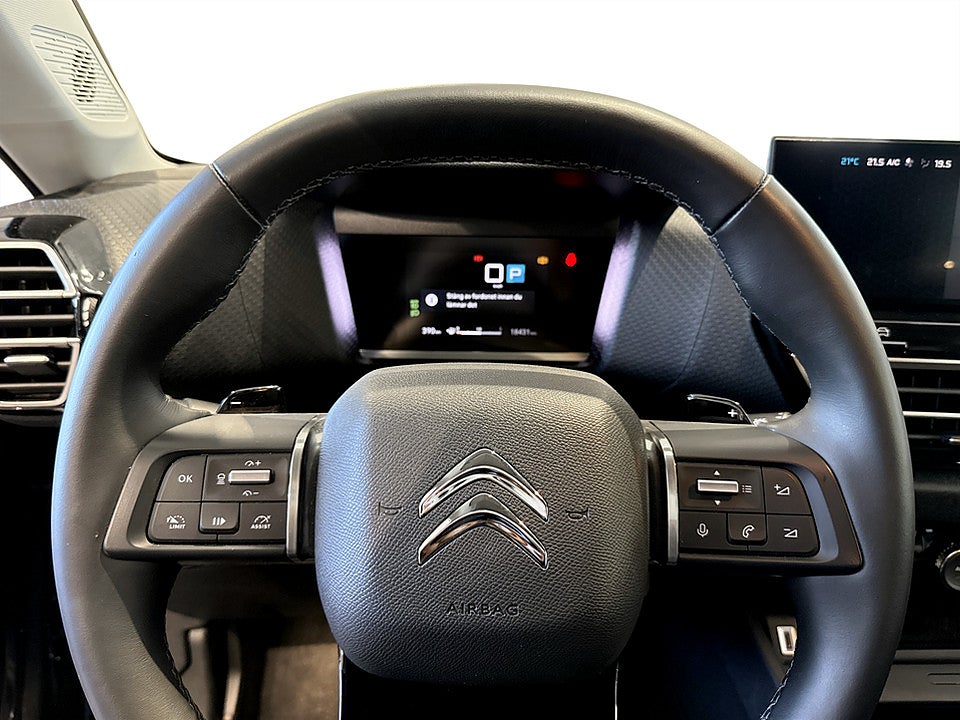 Bild på Citroën C4-X Shine 1.2 PT 131hk Aut B-KAMERA CARPLAY