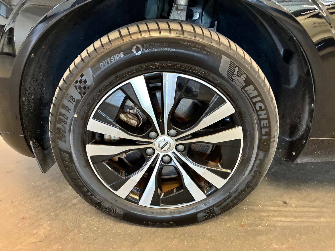 Volvo XC60 T6 Core Special Edition 2025, bild 5/10