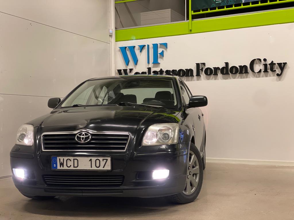 Toyota Avensis Sedan 2.0 D-4D 116hk 2004, bild 2/45