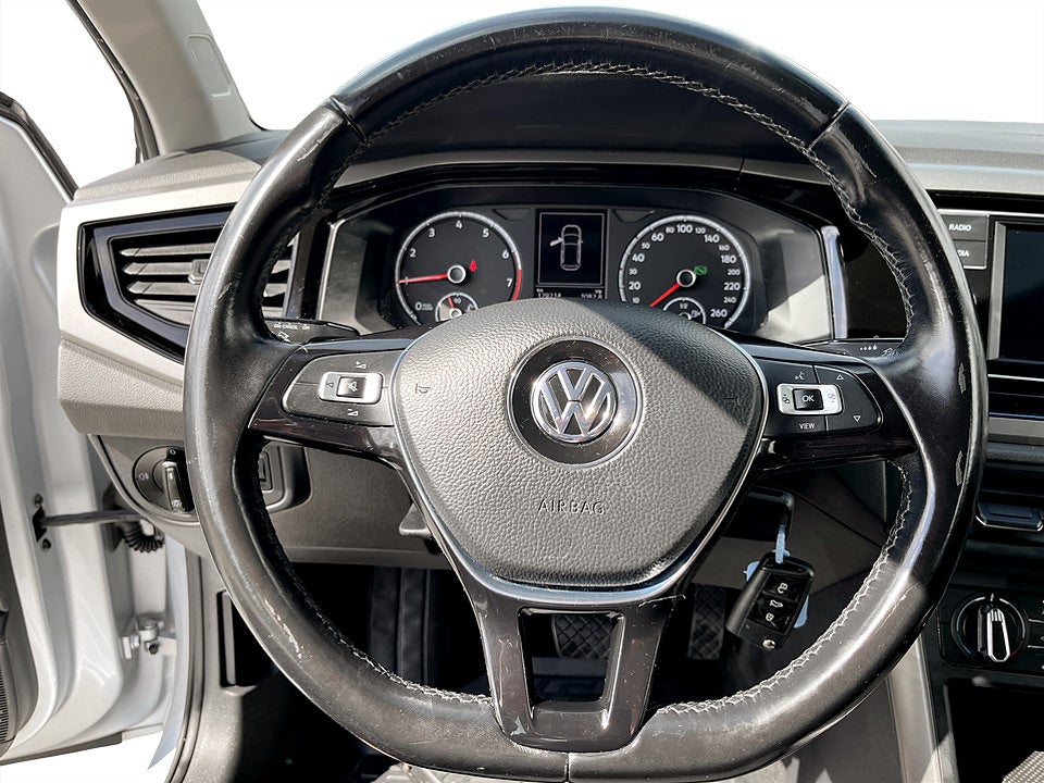 Bild på Volkswagen Polo Base 1.0 TSI 95hk P-SENSORER BLUETOOTH