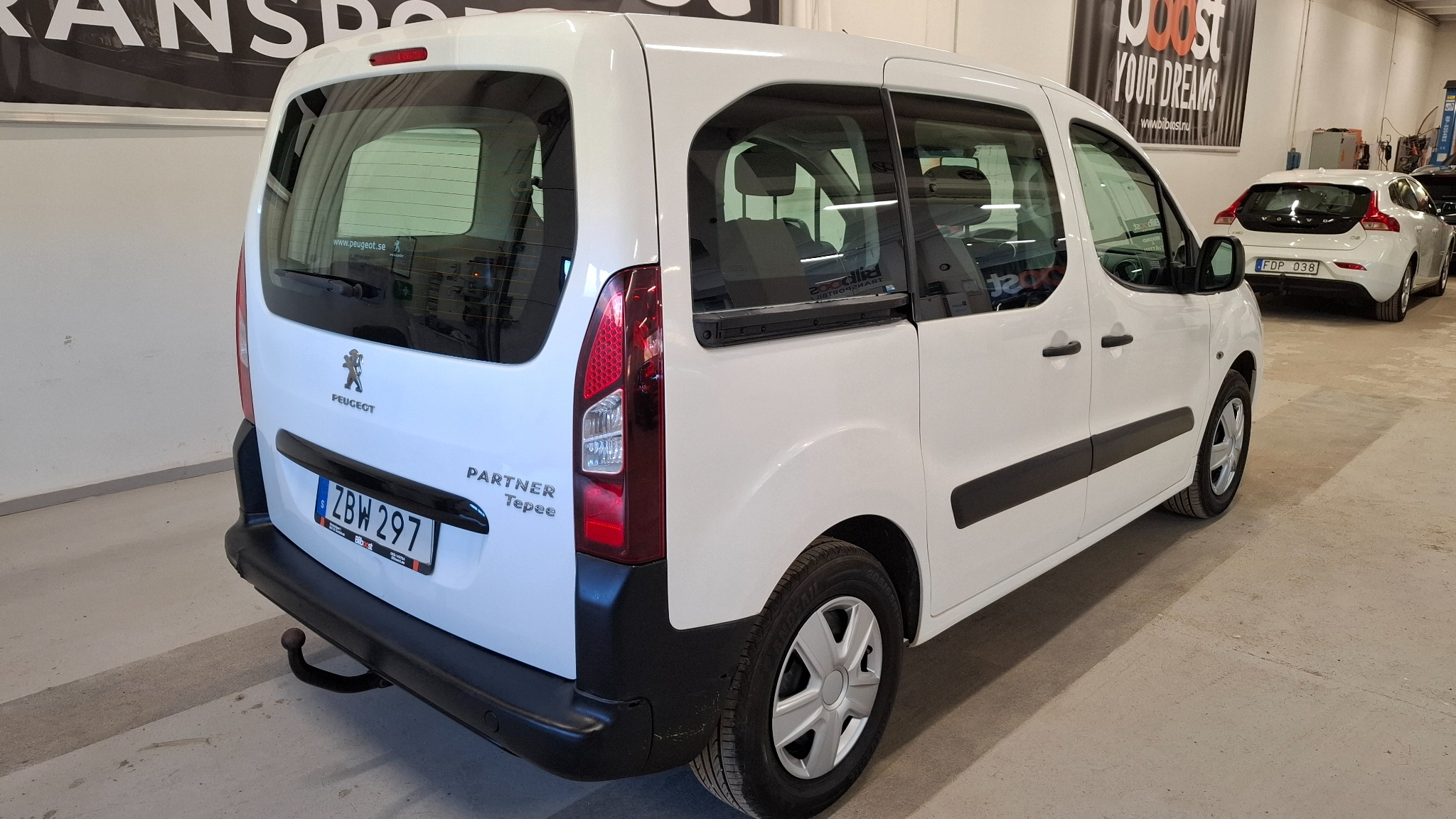 Peugeot Partner Tepee 1.6 BlueHDi EGS 2017, bild 4/10