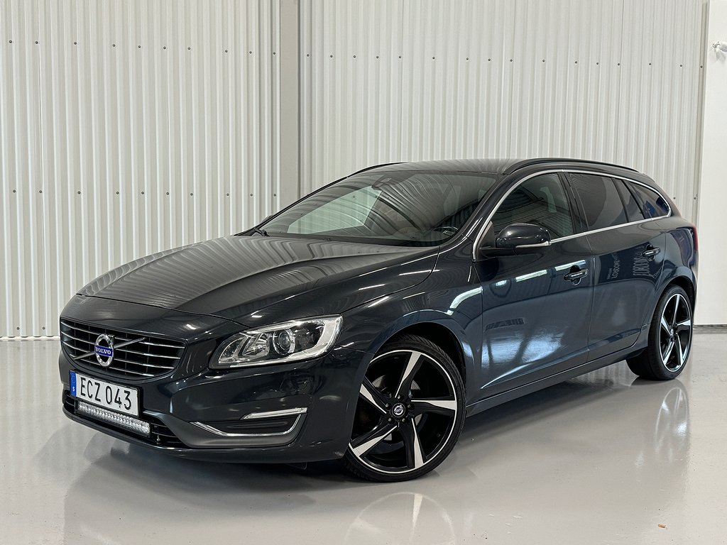 Volvo V60 D4 Geartronic Momentum |Drag |D-värm |Läder |181hk