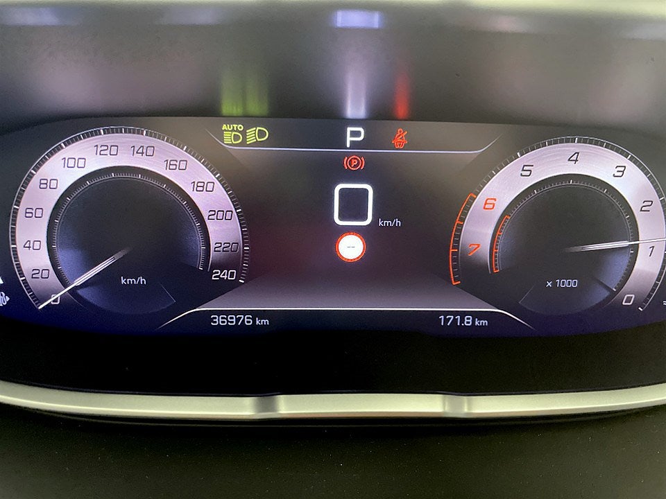 Bild på Peugeot 3008 GT 1.2 PT 130hk Aut - B-KAMERA, CARPLAY